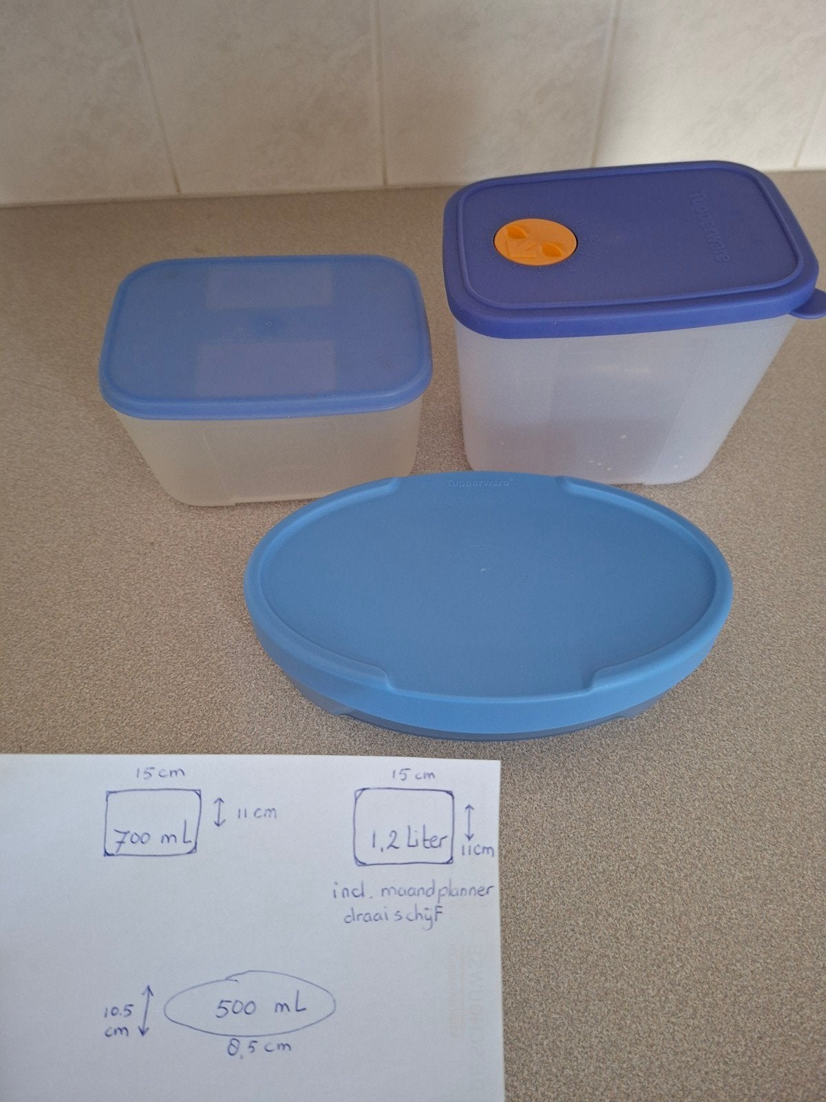 Tupperware diepvriesbakjes/voorraaddoosjes 1 met maandkalend, Bewaardoos, Blauw, Nieuw, Ophalen of Verzenden