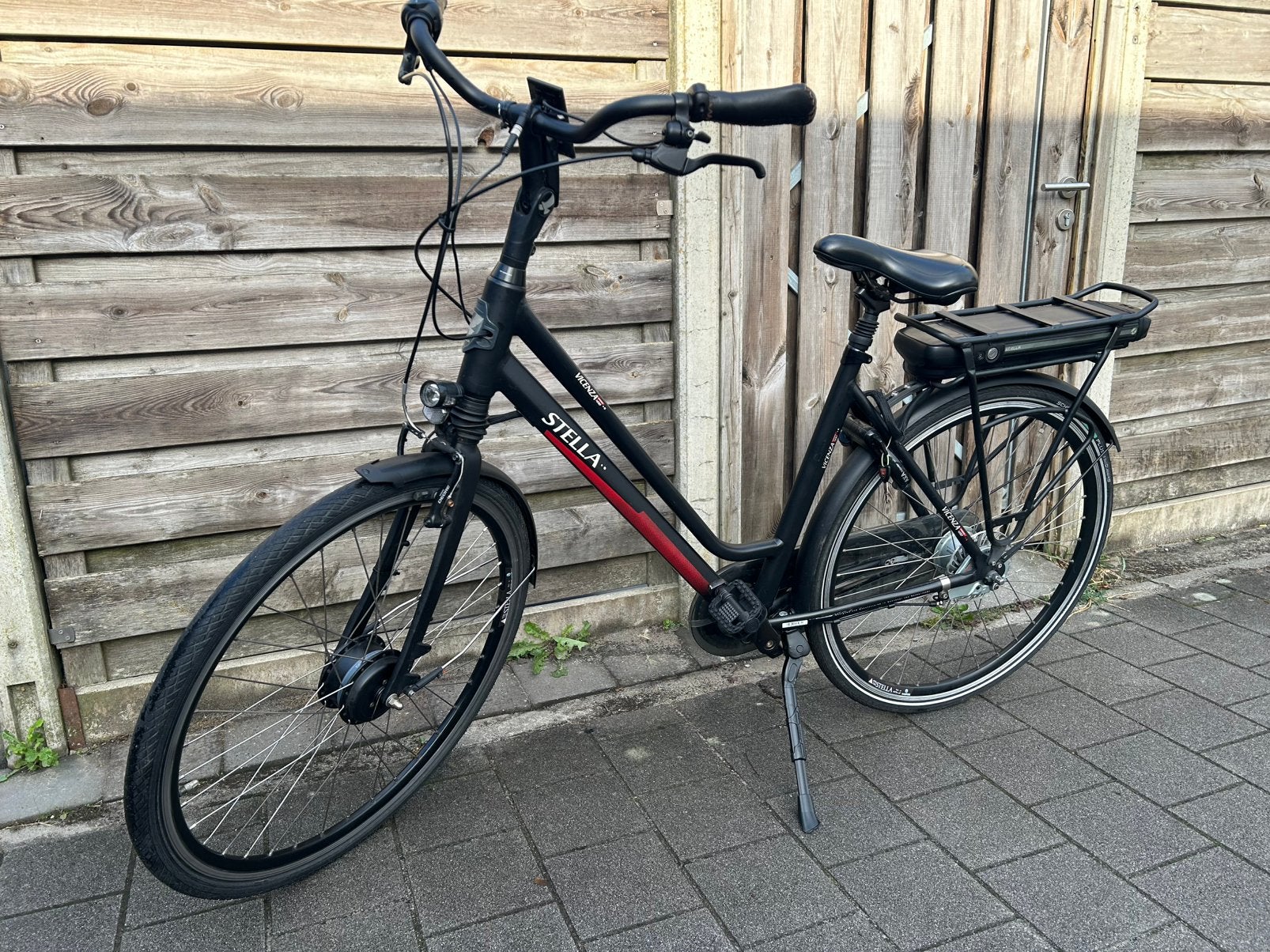Stella Vicenza elektrische fiets 522wh accu zwart rood, 51 tot 55 cm, Ophalen of Verzenden, Zo goed als nieuw, Overige merken