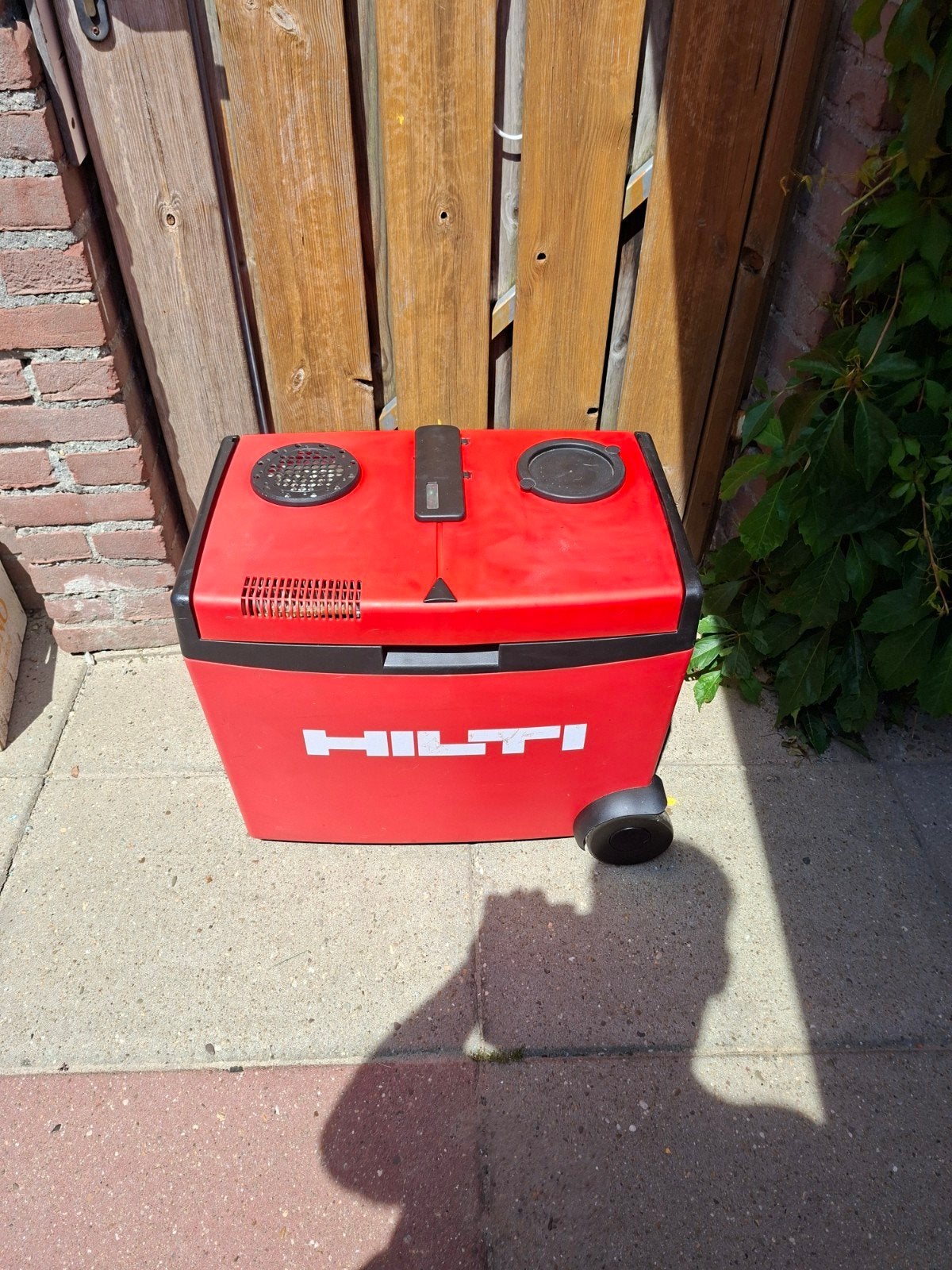 Hilti elektrische koelbox - koelen en verwarmen (230V/12V), Ophalen of Verzenden, Elektrisch