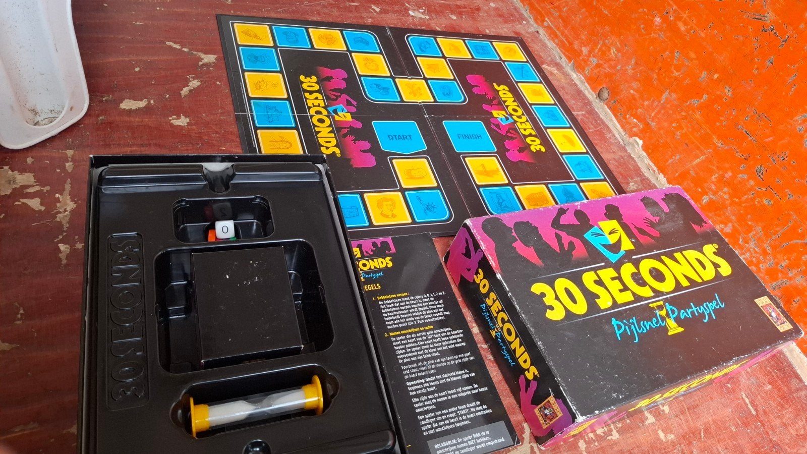 30 seconds pijlsnel partyspel, Drie of vier spelers, Ophalen of Verzenden, Gebruikt, 999 Games