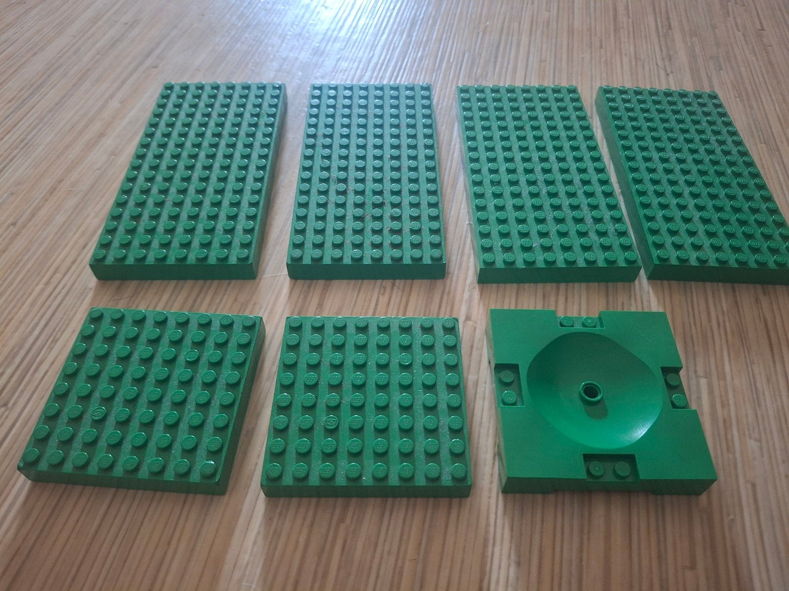 Lego dikke platen 7stuks vintage groen goede staat, Kinderen en Baby's, Speelgoed | Duplo en Lego, Ophalen of Verzenden, Zo goed als nieuw