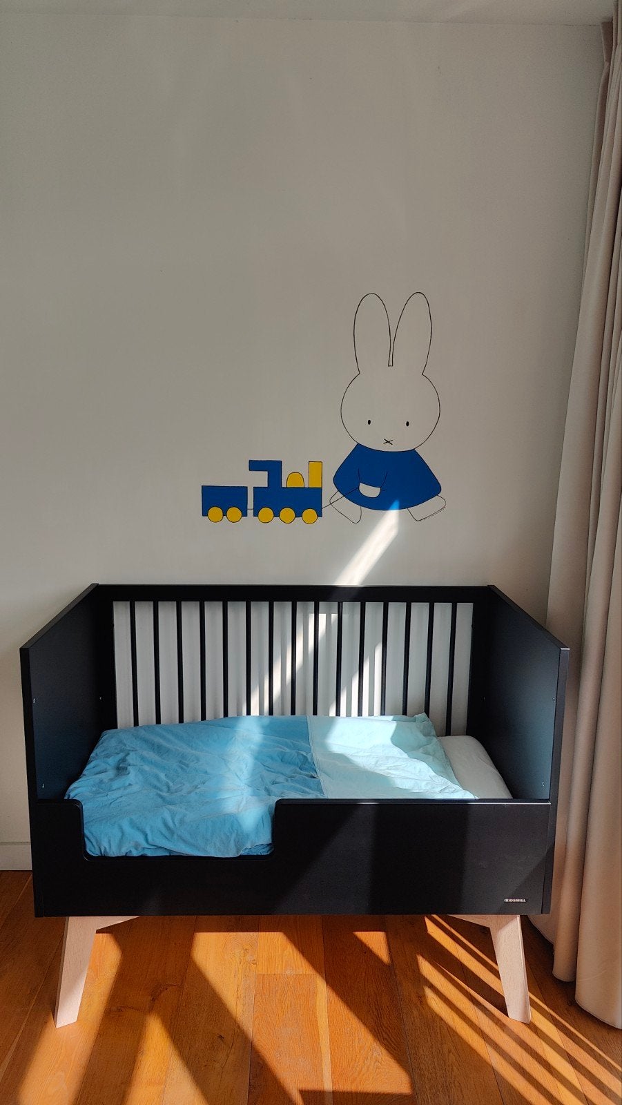 Kidsmill Sixties Ledikant 60x120 cm - Mat Zwart/Blank Eiken, Ophalen, Zo goed als nieuw, Minder dan 140 cm, Minder dan 70 cm