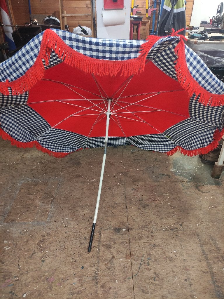 Parasol retro vintage, Tuin en Terras, Ophalen, Gebruikt, Kantelbaar, 1 tot 2 meter