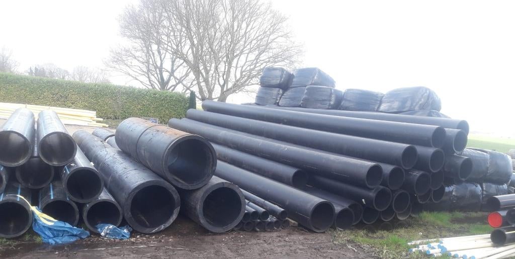 Supermooie PVC buizen - DUIKERS en BUIZEN  PE Buis 12 m lang, Ophalen, Gebruikt