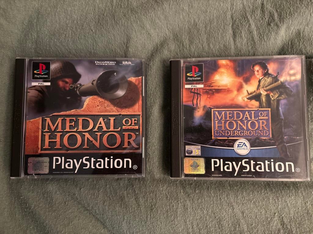 Medal of Honor & Medal of Honor Underground - PlayStation 1, Shooter, 1 speler, Ophalen of Verzenden, Zo goed als nieuw