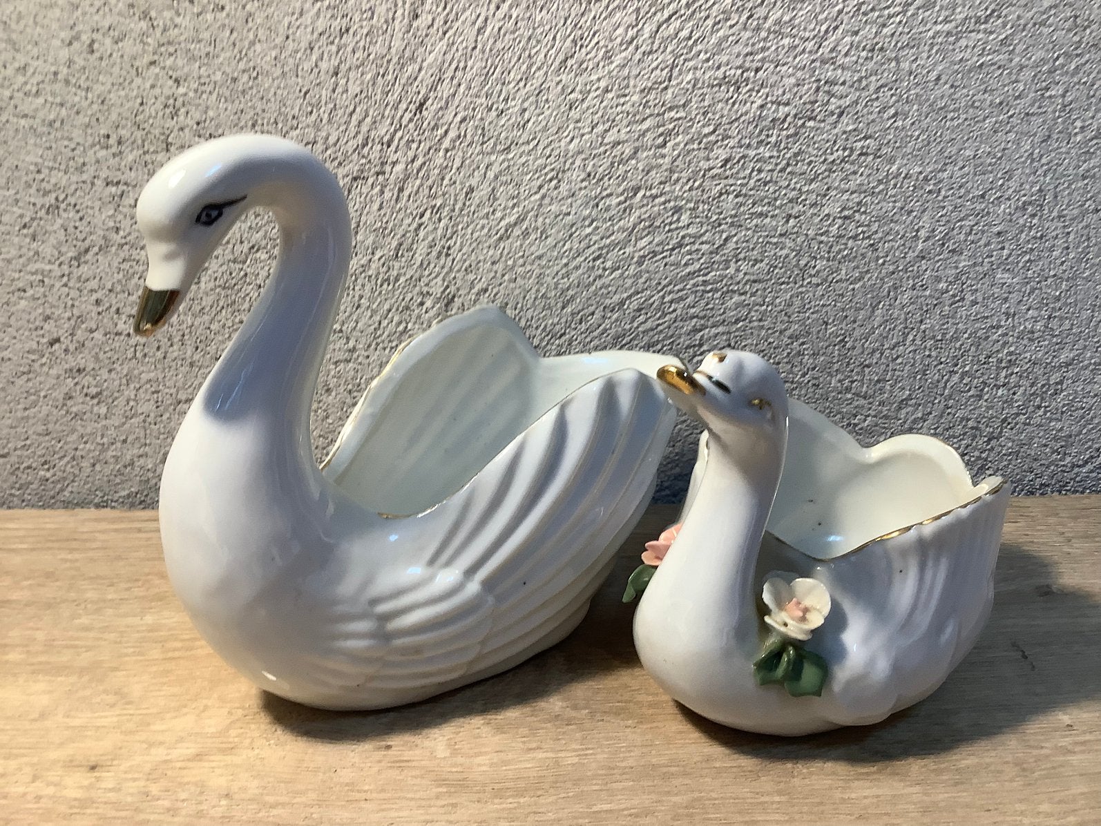 Vintage zwaan bloempot, Overige materialen, Gebruikt, Ophalen of Verzenden, Overige vormen
