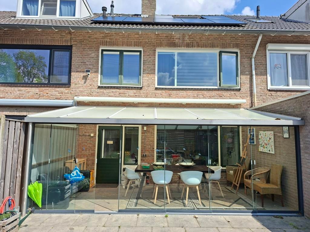 Moderne Serre Overkapping met Glazen Wanden, Ophalen, Gebruikt, Serre