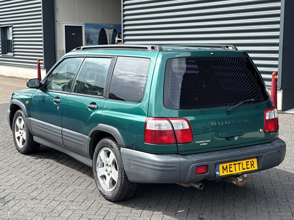 Subaru Forester 2.0 AWD 16V / Airco, Auto's, 125 pk, Gebruikt, 4 cilinders, Bedrijf