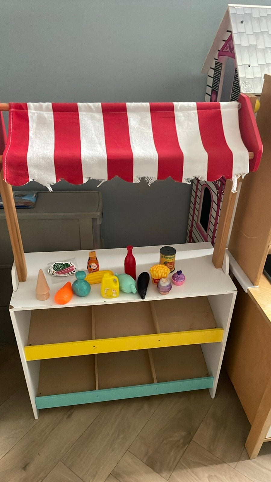 Houten marktkraam met speelgoedeten, Ophalen of Verzenden, Gebruikt, Jongen of Meisje