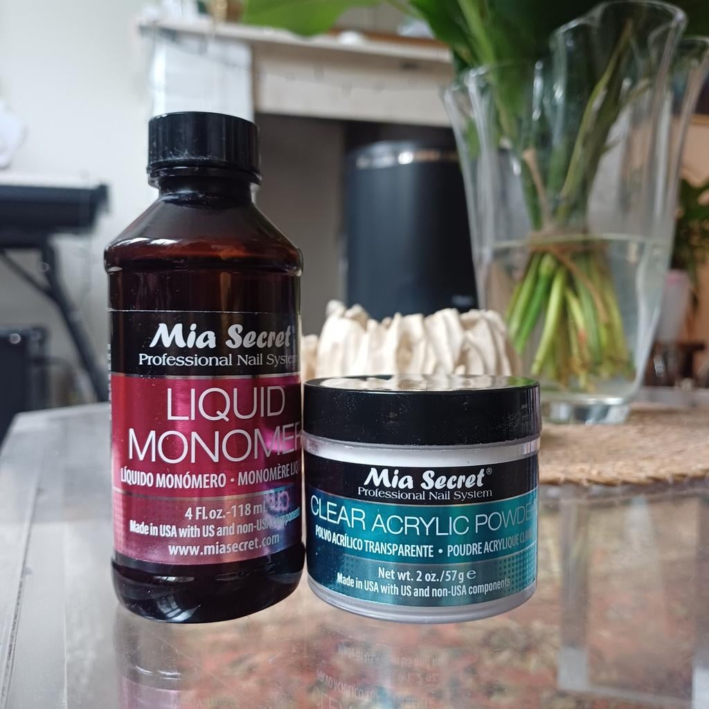 Mia Secret Liquid Monomer & Clear Acrylic Powder, Ophalen of Verzenden, Zo goed als nieuw, Overige kleuren, Handen en Nagels