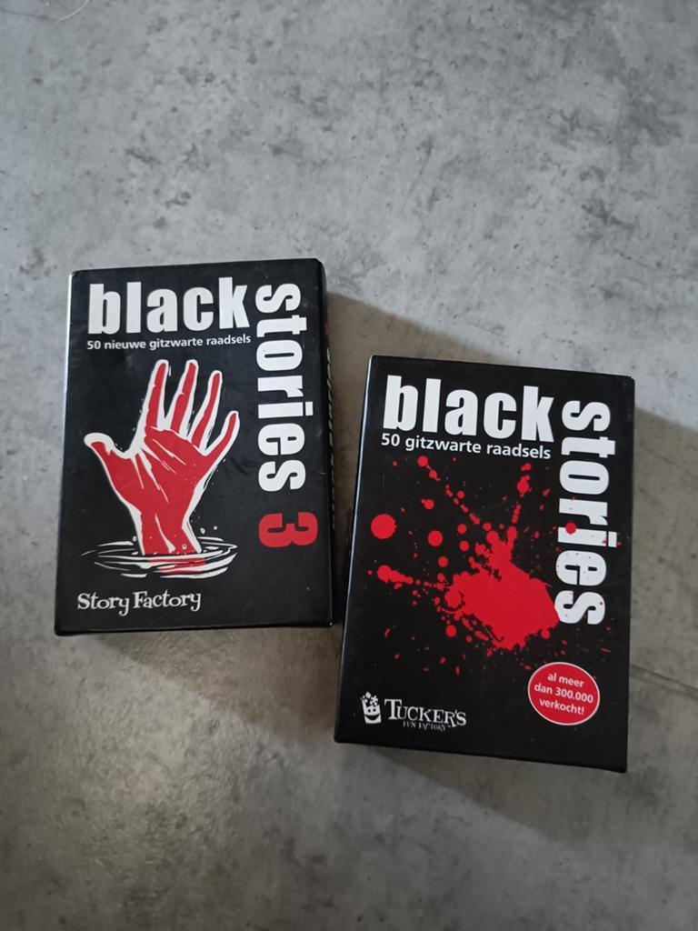 Black Stories 3 & Origineel - Raadselspellen, Vijf spelers of meer, Ophalen of Verzenden, Zo goed als nieuw, Story Factory, Tucker's Fun Factory