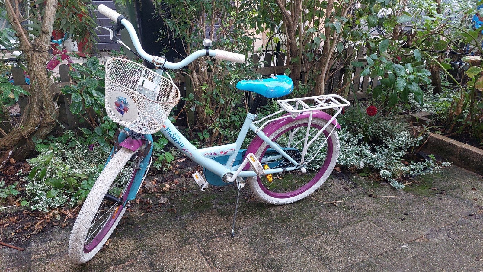 Kinderfiets Frozen II Elsa 20 inch, Fietsen en Brommers, Ophalen, Frozen II, Gebruikt, Terugtraprem