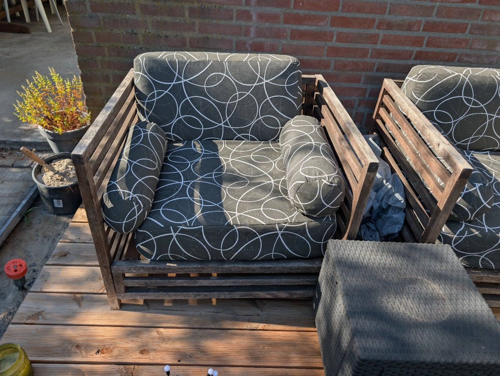 Tuinstoelen met tafeltje en hoezen, Tuin en Terras, Ophalen, Gebruikt, Hout