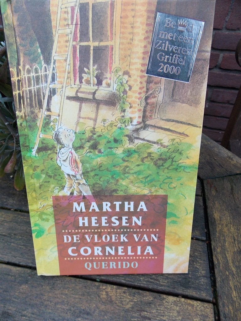 De Vloek van Cornelia - Martha Heesen (Zilveren Griffel), Gelezen, Ophalen of Verzenden, Fictie, Martha Heesen
