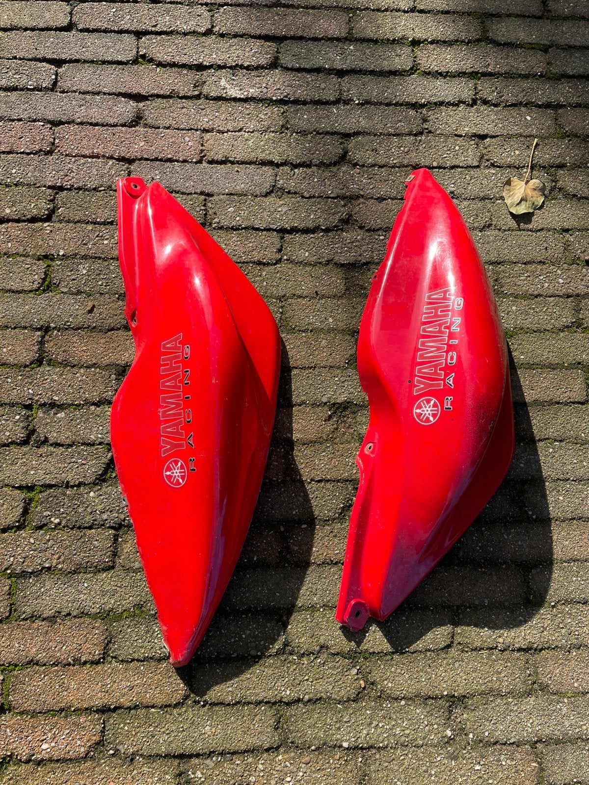 Aerox achterkapset rood, Ophalen