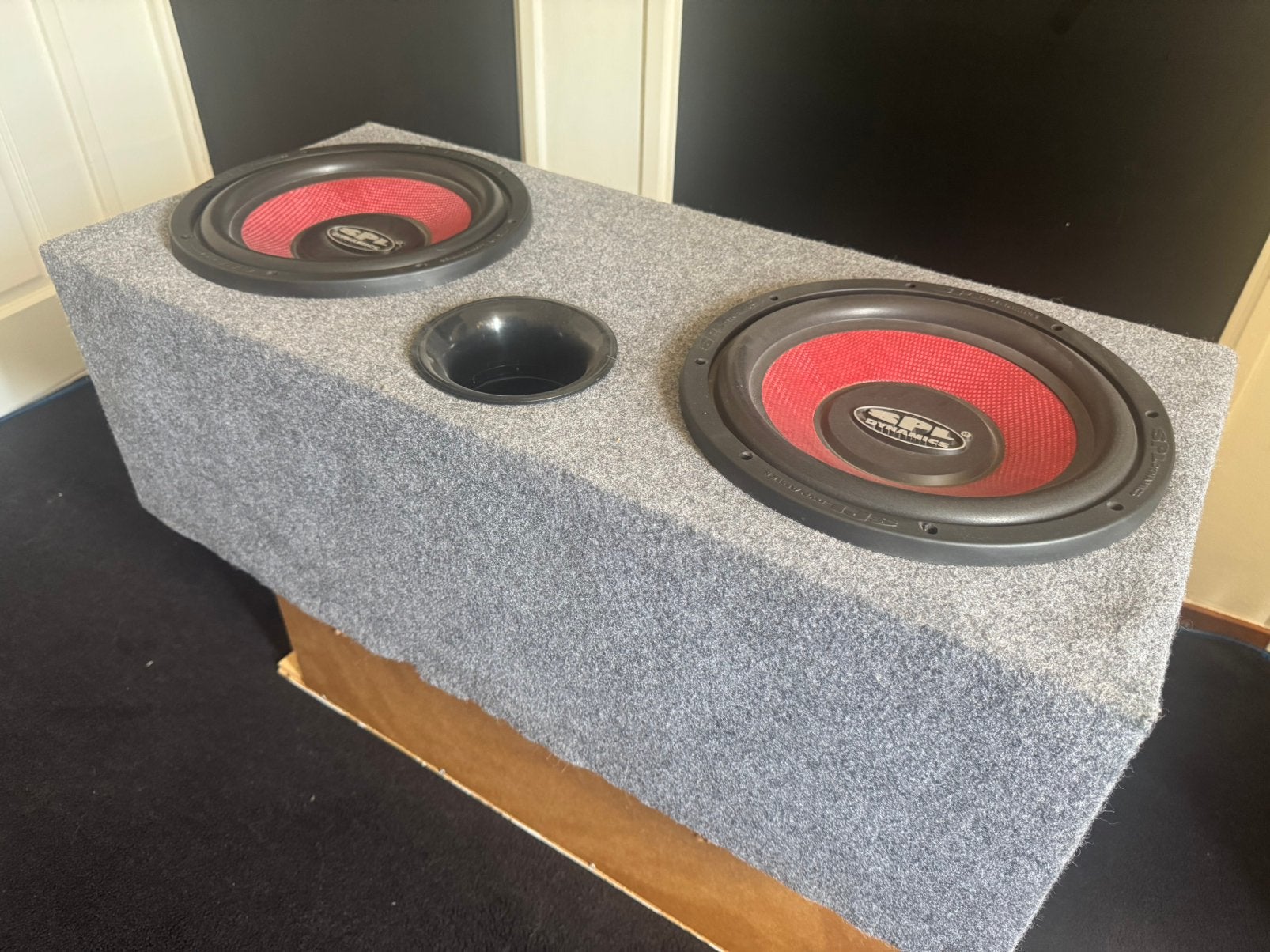 SPL Dynamics Subwooferset inc.versterker te koop aangeboden., Ophalen of Verzenden, Zo goed als nieuw