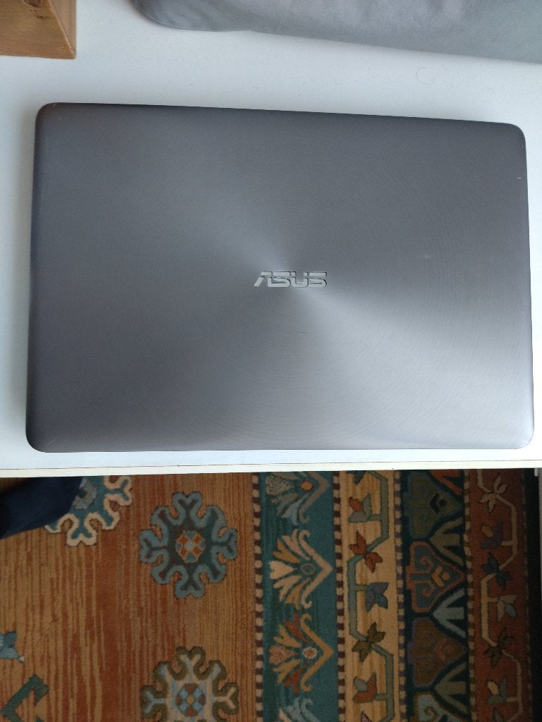 Asus 17-inch, Intel i7, 16 RAM, Win 11, Gebruikt, Met videokaart, 2 tot 3 Ghz, Qwerty