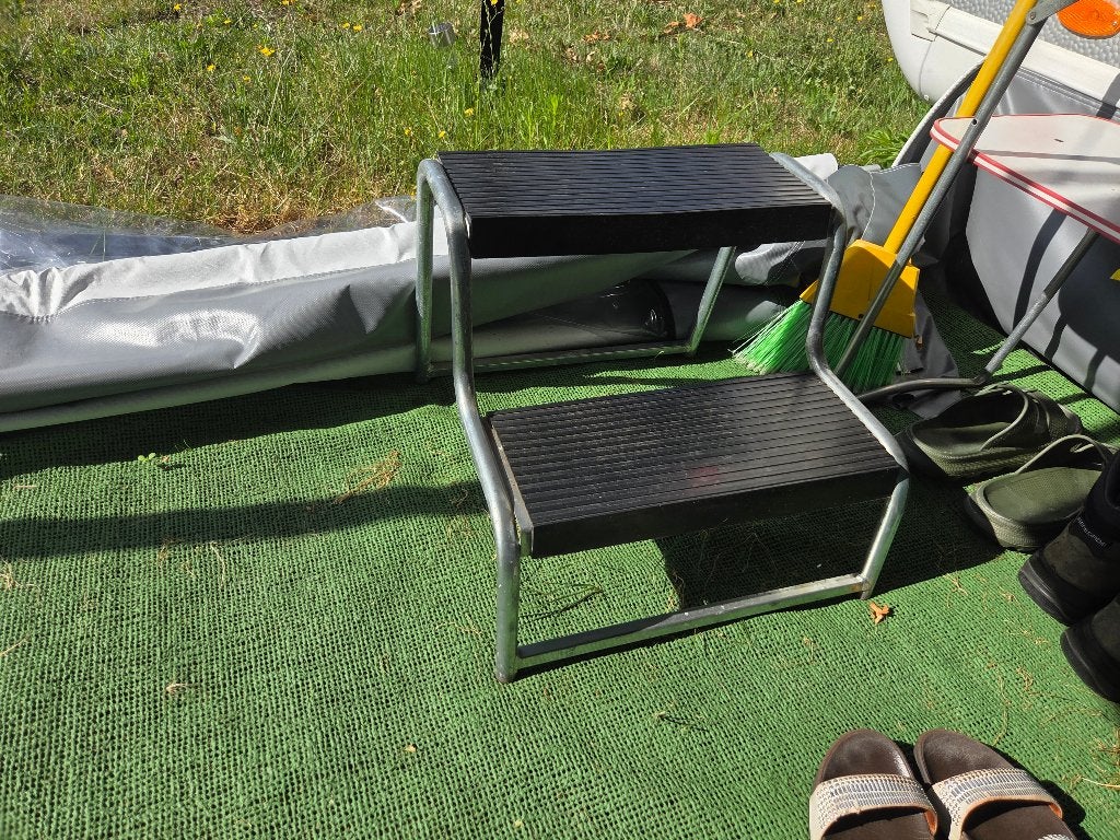 Te Koop Caravan Trapje voor tourcaravan, Ophalen, Gebruikt