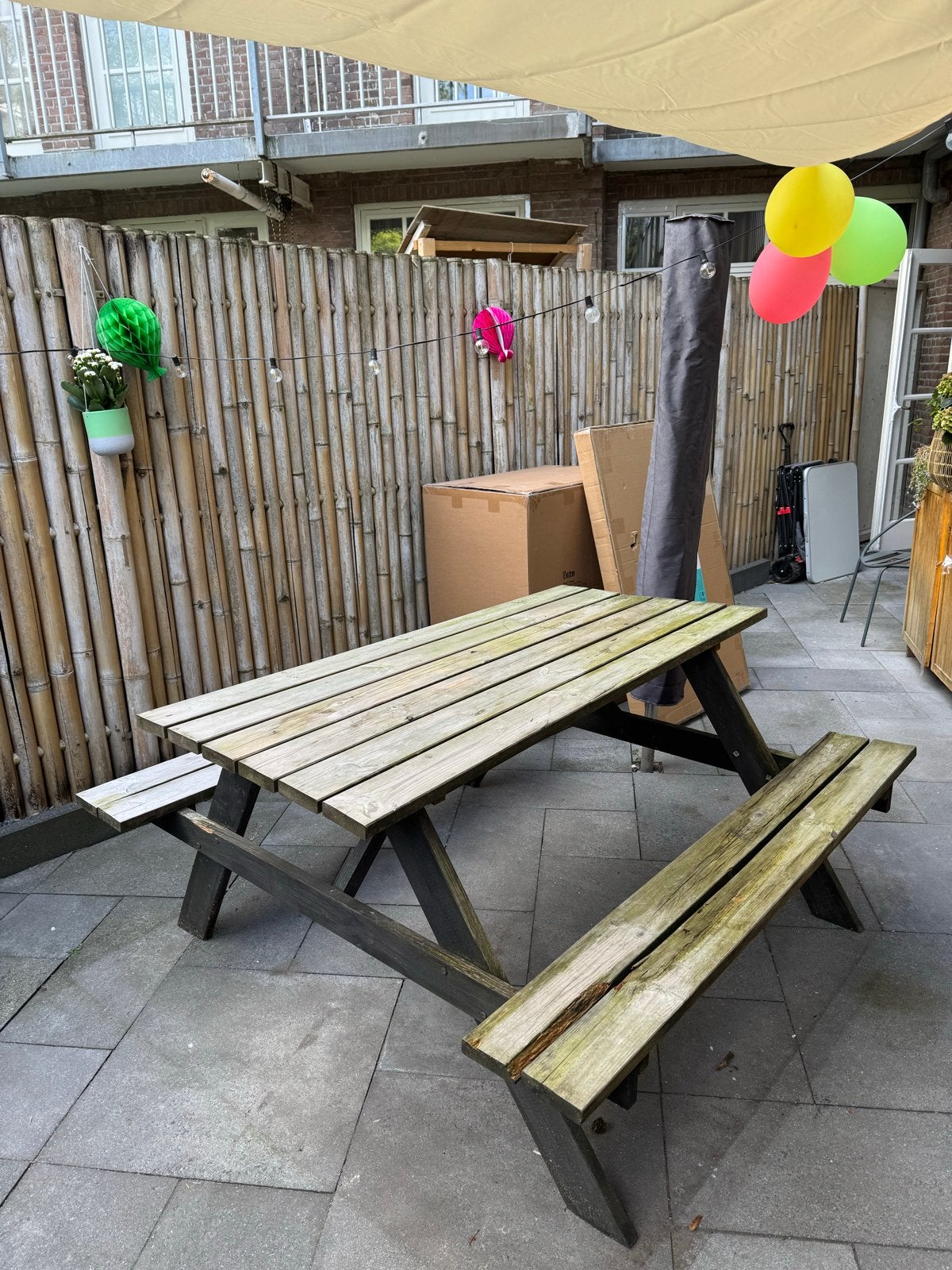 Robuuste houten picknicktafel voor buiten, Ophalen, Gebruikt, Rechthoekig, Hout