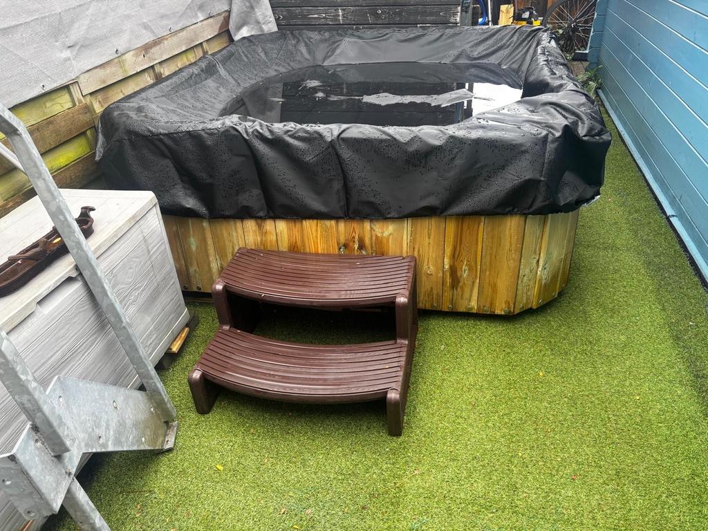 Trappetje voor jacuzzi, Ophalen, Gebruikt, Trap, Vast