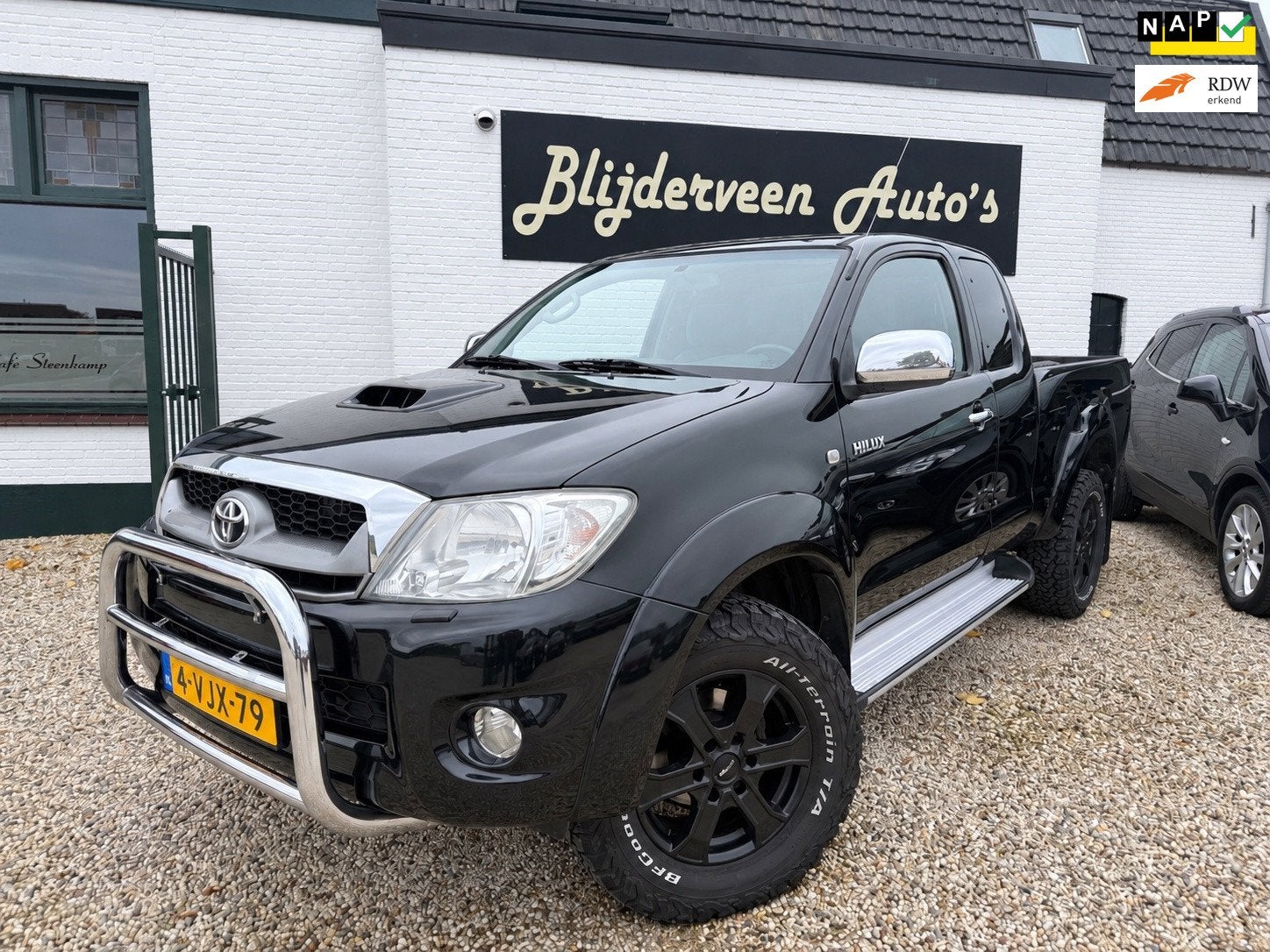 Toyota HiLux 2.5 D-4D SX Xtra Cab 4WD | MARGE | Airco | 2e E, Auto's, Stof, Gebruikt, 3000 kg, Origineel Nederlands