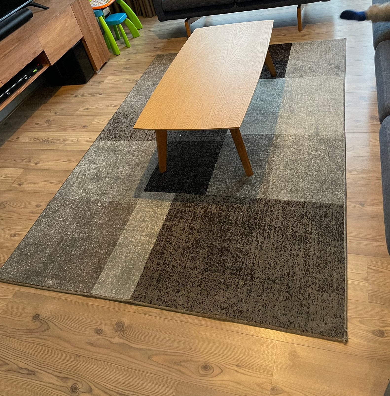 Casa Blok vloerkleed 160x230, Huis en Inrichting, Stoffering | Tapijten en Kleden, Ophalen, Gebruikt, 150 tot 200 cm, 200 cm of meer
