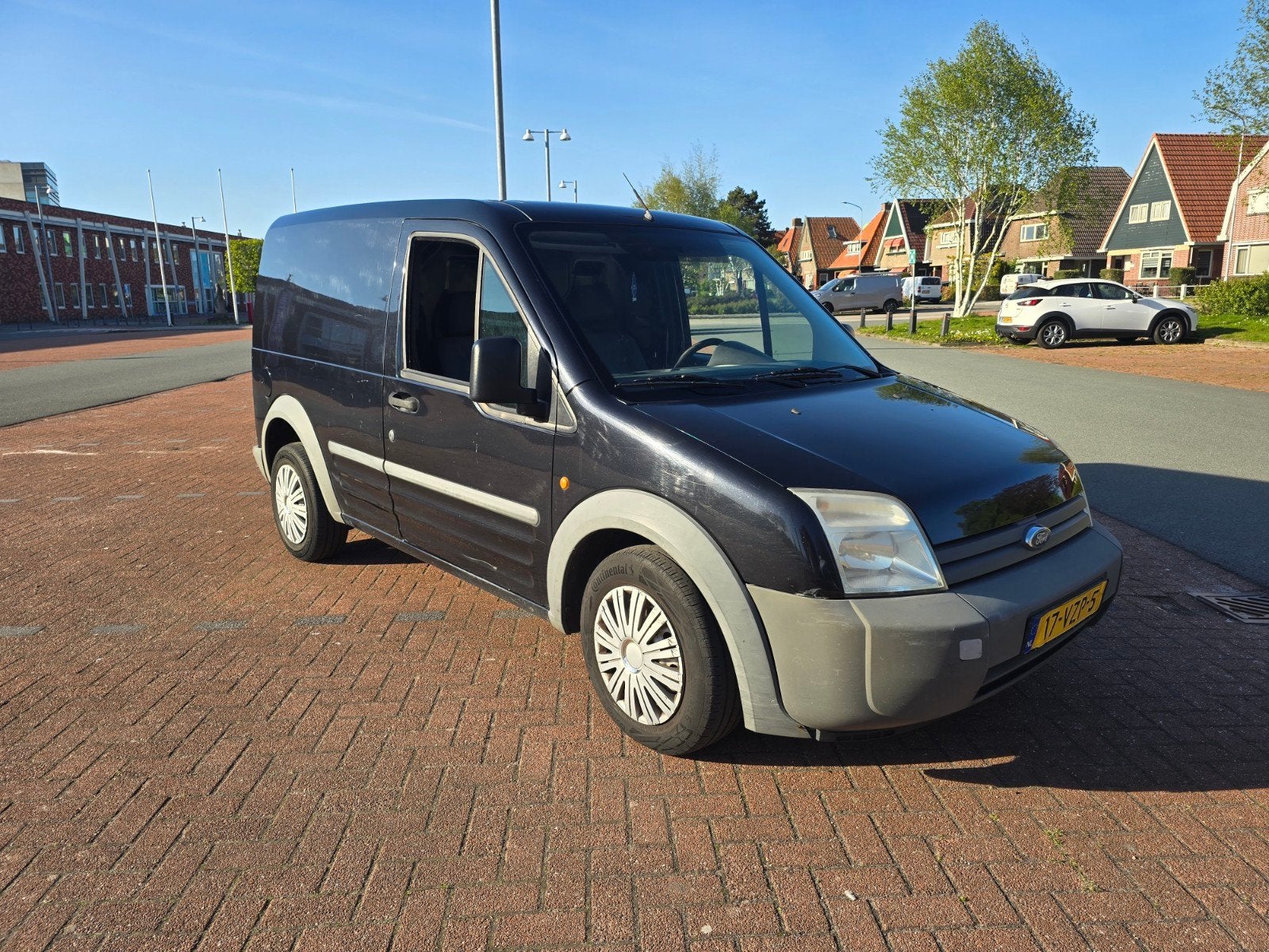 Ford Transit Connect 1.8 TDCi 2009 | Nieuwe APK | Trekhaak, Voorwielaandrijving, Stof, 4 cilinders, Zwart