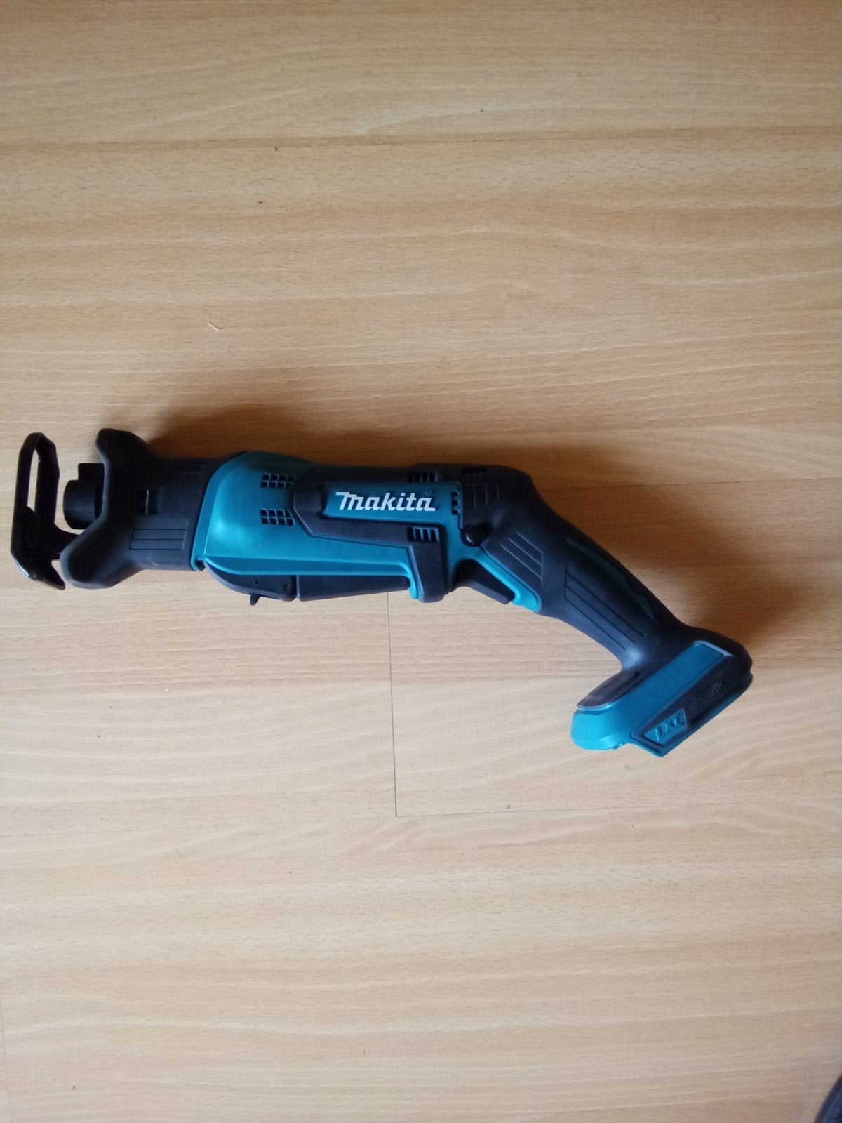 Makita DJR 183, Ophalen, Decoupeerzaag, Zo goed als nieuw, 30 tot 70 mm