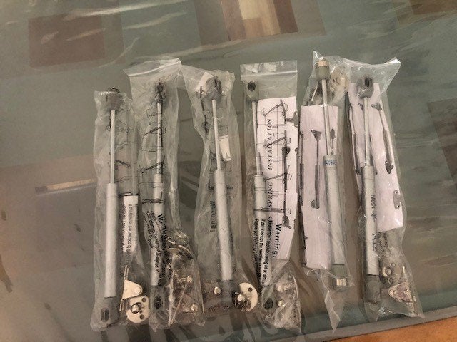 6 stuks gasveer 247mm 150N nieuw, Ophalen of Verzenden, Nieuw, Overige typen