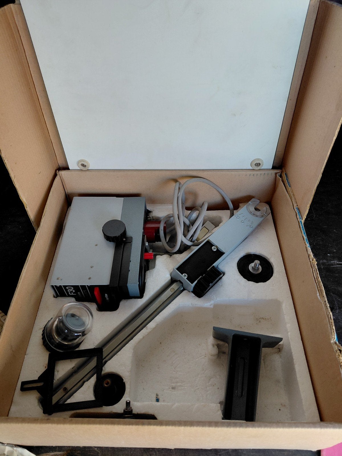 Doka uitrusting durst F30., Ophalen of Verzenden