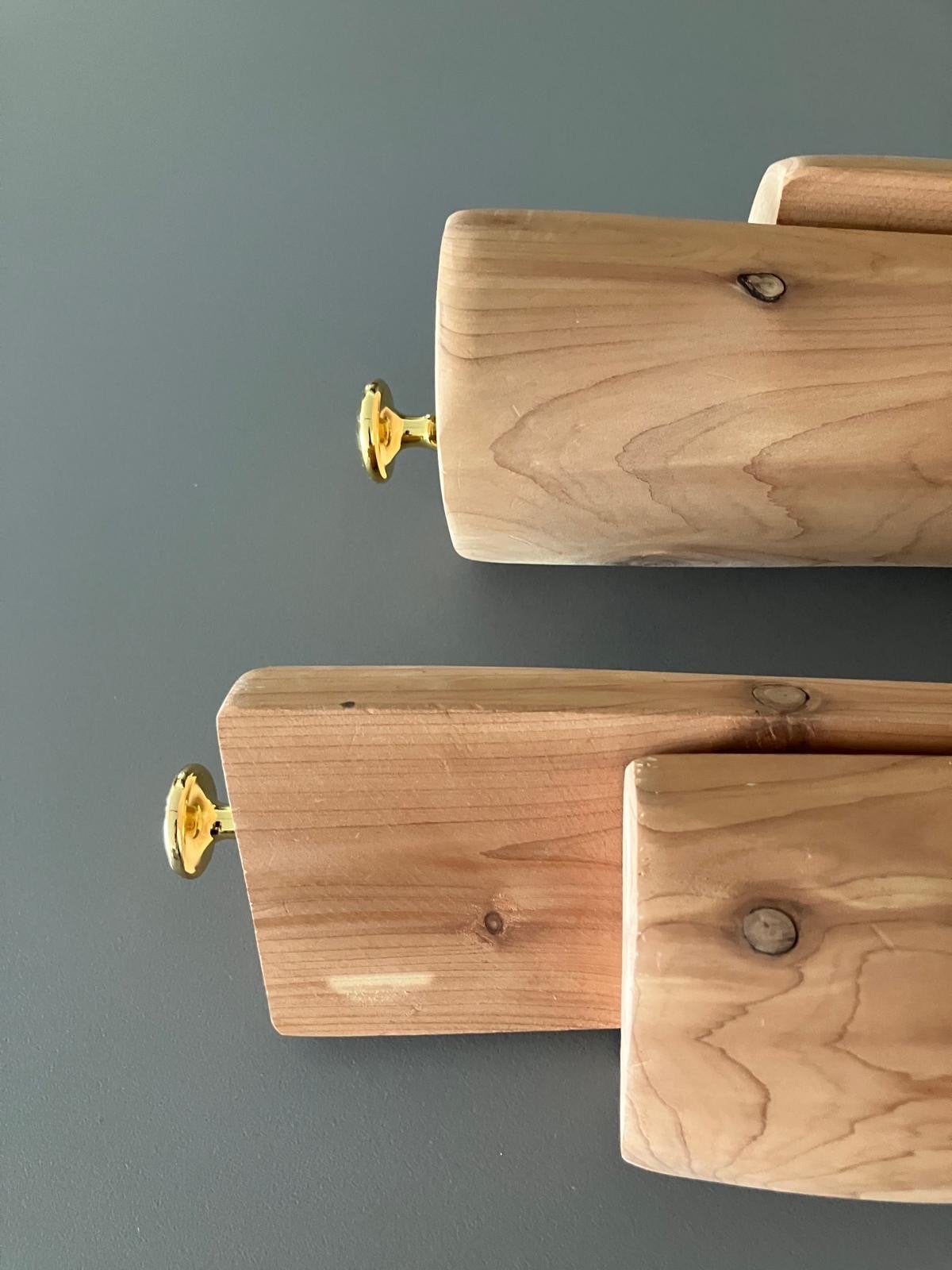 Cederhouten schoenspanners met gouden knop, Ophalen of Verzenden, Zo goed als nieuw, Overige kleuren, Overige typen