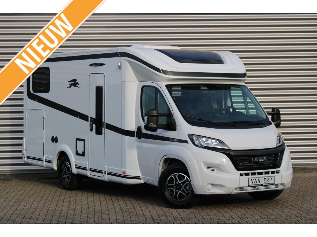 Laika Kosmo L319 Lengtebedden 140PK Automaat Nieuw RIJKLAAR, Caravans en Kamperen, Automaat, Ringverwarming, Fiat, Tot en met 2
