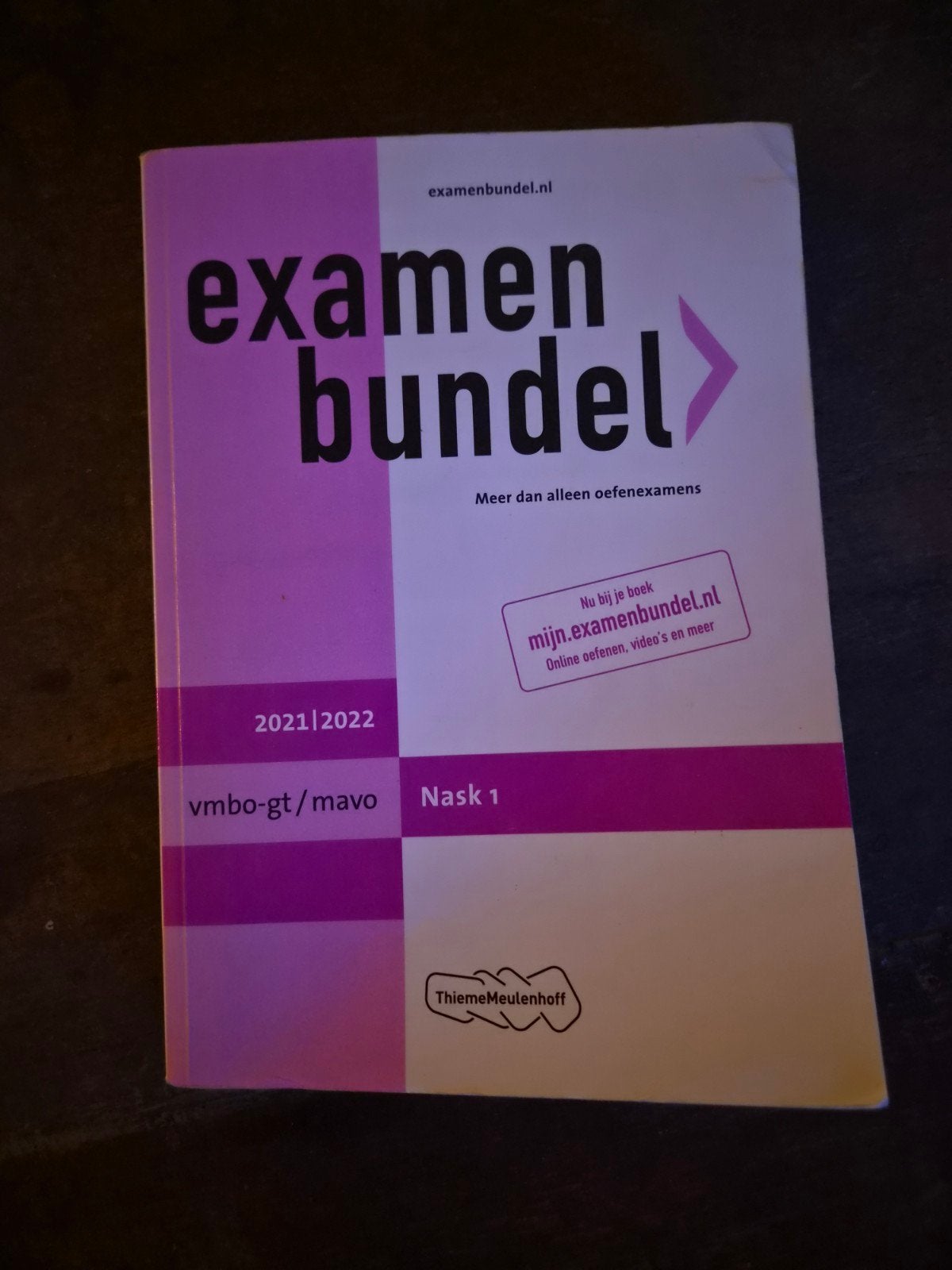 Examenbundel vmbo-gt/mavo Nask 1 2021/2022, Ophalen of Verzenden, Zo goed als nieuw, VMBO, Natuurkunde
