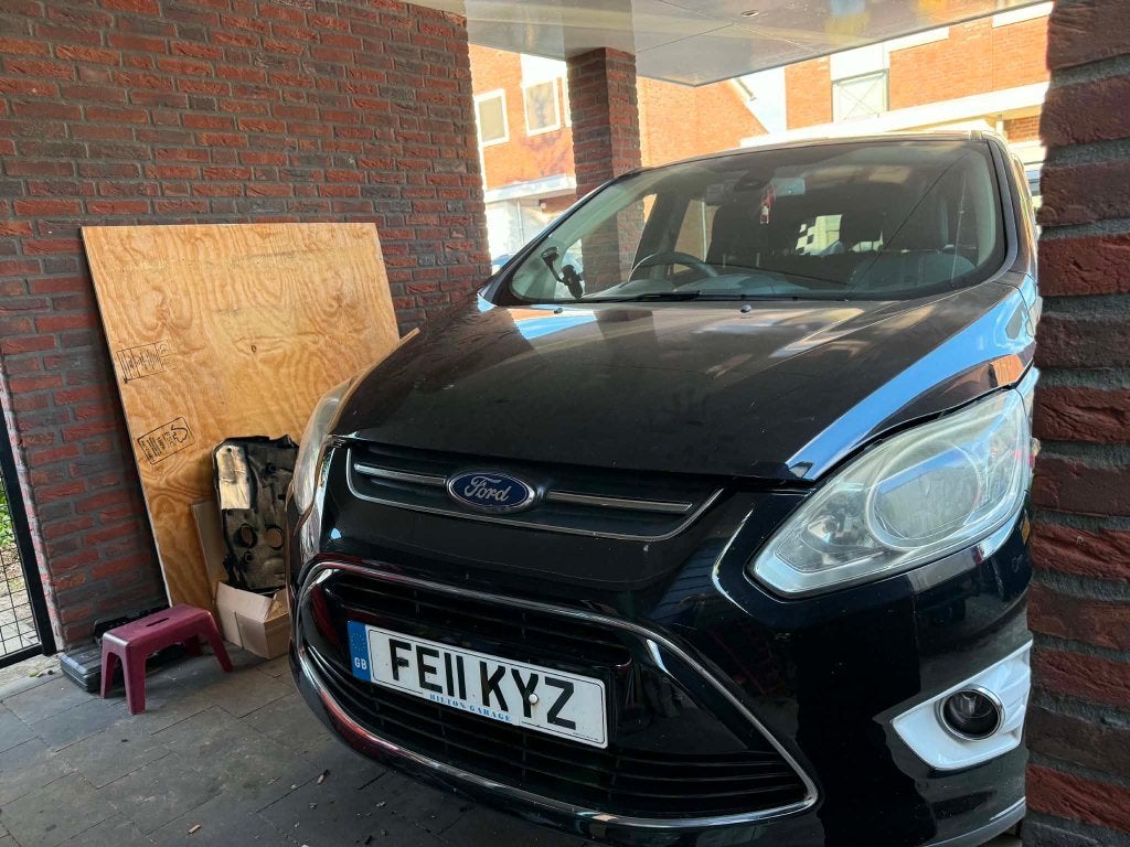 Auto onderdelen, 4 cilinders, Zwart, Stationwagon, Particulier