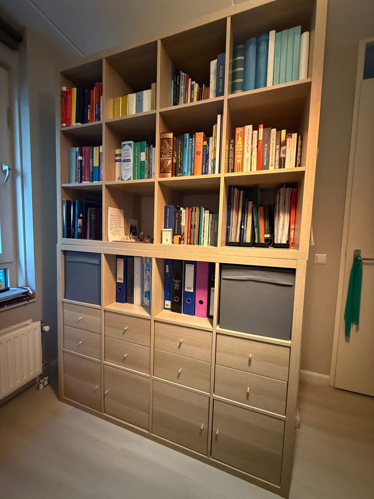 IKEA KALLAX boekenkast eikenlook 2 delen, zo goed als nieuw