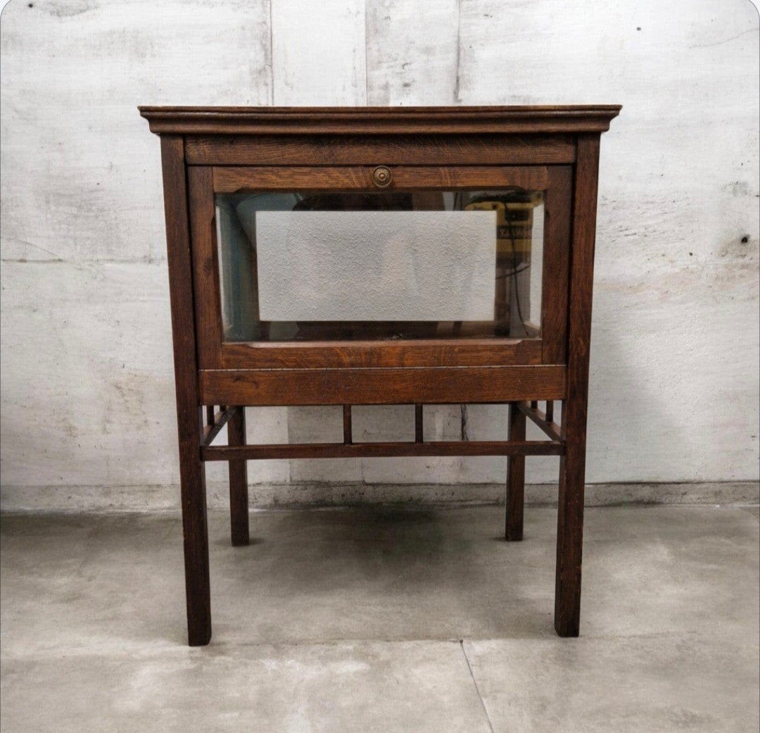 Antiek theekastje vitrine kast wijntafel kastje, Kolibrivintagehal@gmail.com, Gebruikt, Aaldertgeertsstraat 43 Olst, Kolibri vintage