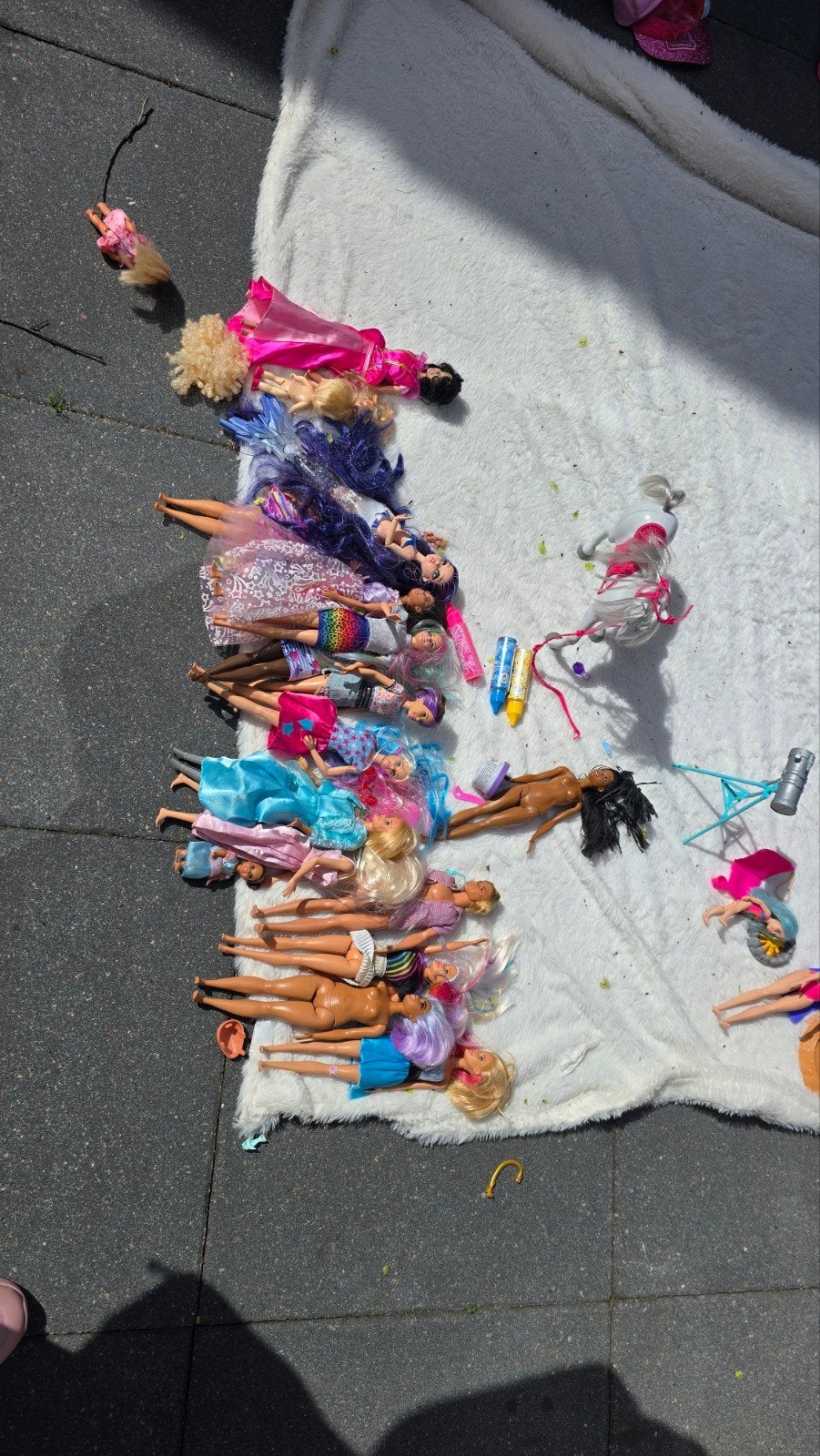 Grote Barbie set met ambulance, tent en veel poppen, Ophalen, Gebruikt, Barbie