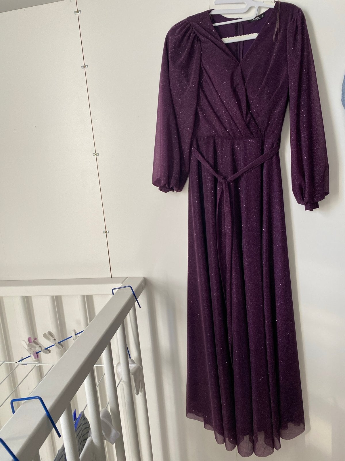 Paarse glitter maxi jurk met lange mouwen, Maat 38/40 (M), Paars, Ophalen of Verzenden, Zo goed als nieuw
