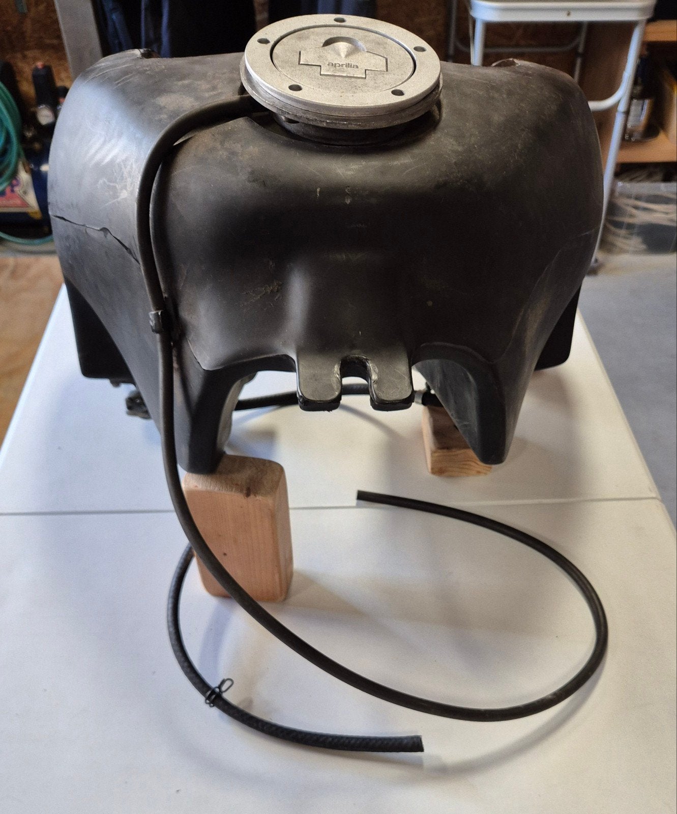 Aprilia Pegaso 650 benzinetank., Ophalen, Gebruikt