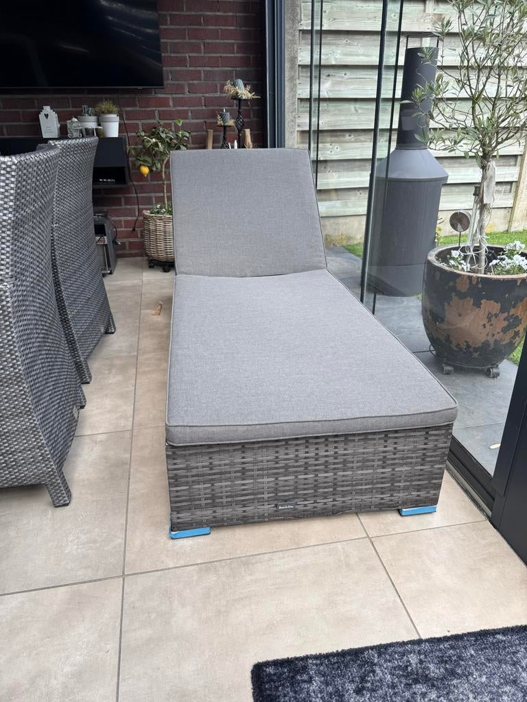 Rotan Ligbedje Bois Le Duc met kussen - Z.G.A.N., Tuin en Terras, Ligbedden, Ophalen, Zo goed als nieuw, Rotan