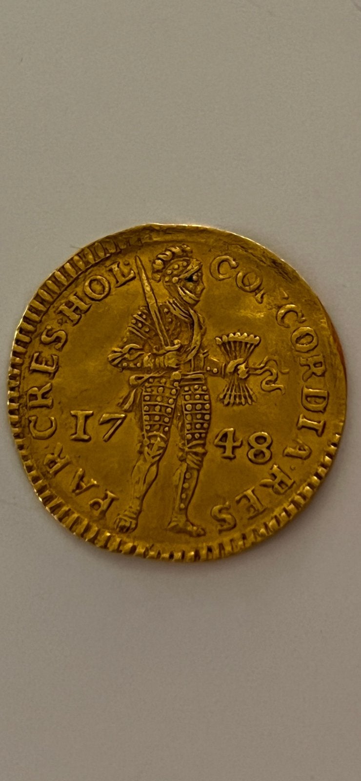 Gouden zeldzame dukaat geslagen in het jaar 1748, Ophalen of Verzenden, Overige landen, Goud
