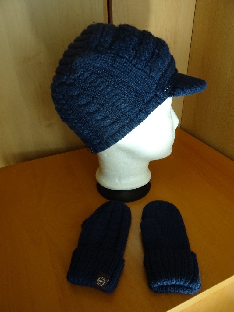 Ugg gebreiden piloten muts, Gebruikt, UGG, Verzenden, Pet