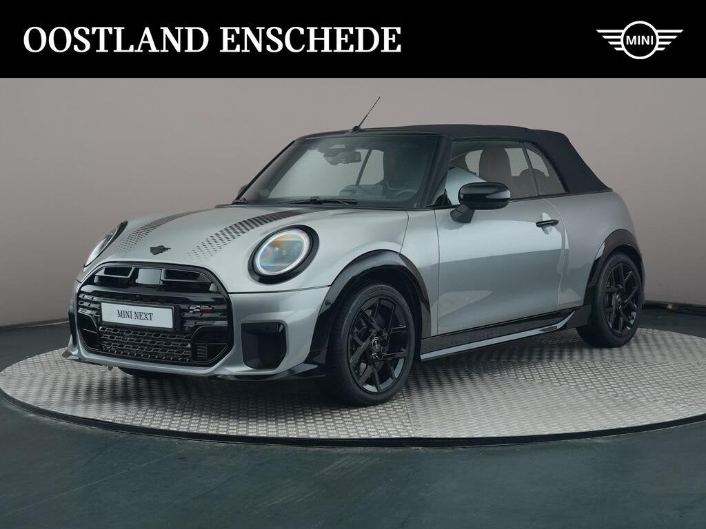 MINI Cabrio Cooper S Automaat / John Cooper Works / Pakket L, 15 km/l, Gebruikt, 4 cilinders, 4 stoelen