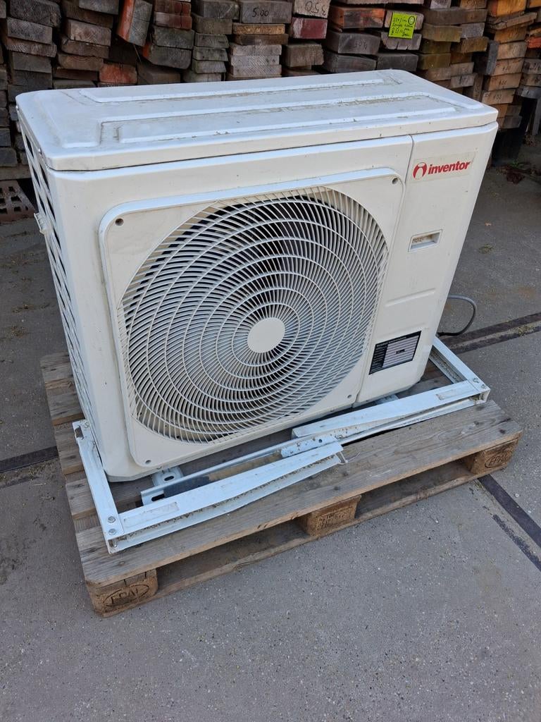 Inventor buitenunit met ophangbeugels, Ophalen of Verzenden, Wandairco, Minder dan 60 m³, 3 snelheden of meer
