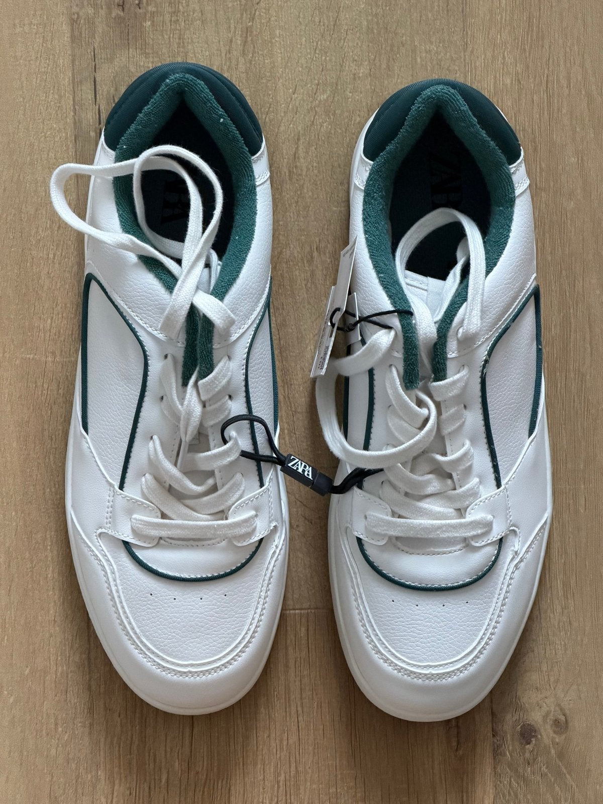 Zara Sneakers Wit/Groen, Maat 42 - Nieuw met kaartjes, Wit, Nieuw, Ophalen of Verzenden, Sneakers of Gympen