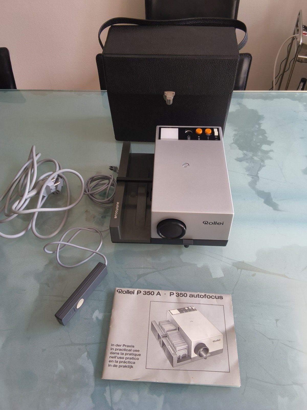 Dia projector, Ophalen, Zo goed als nieuw