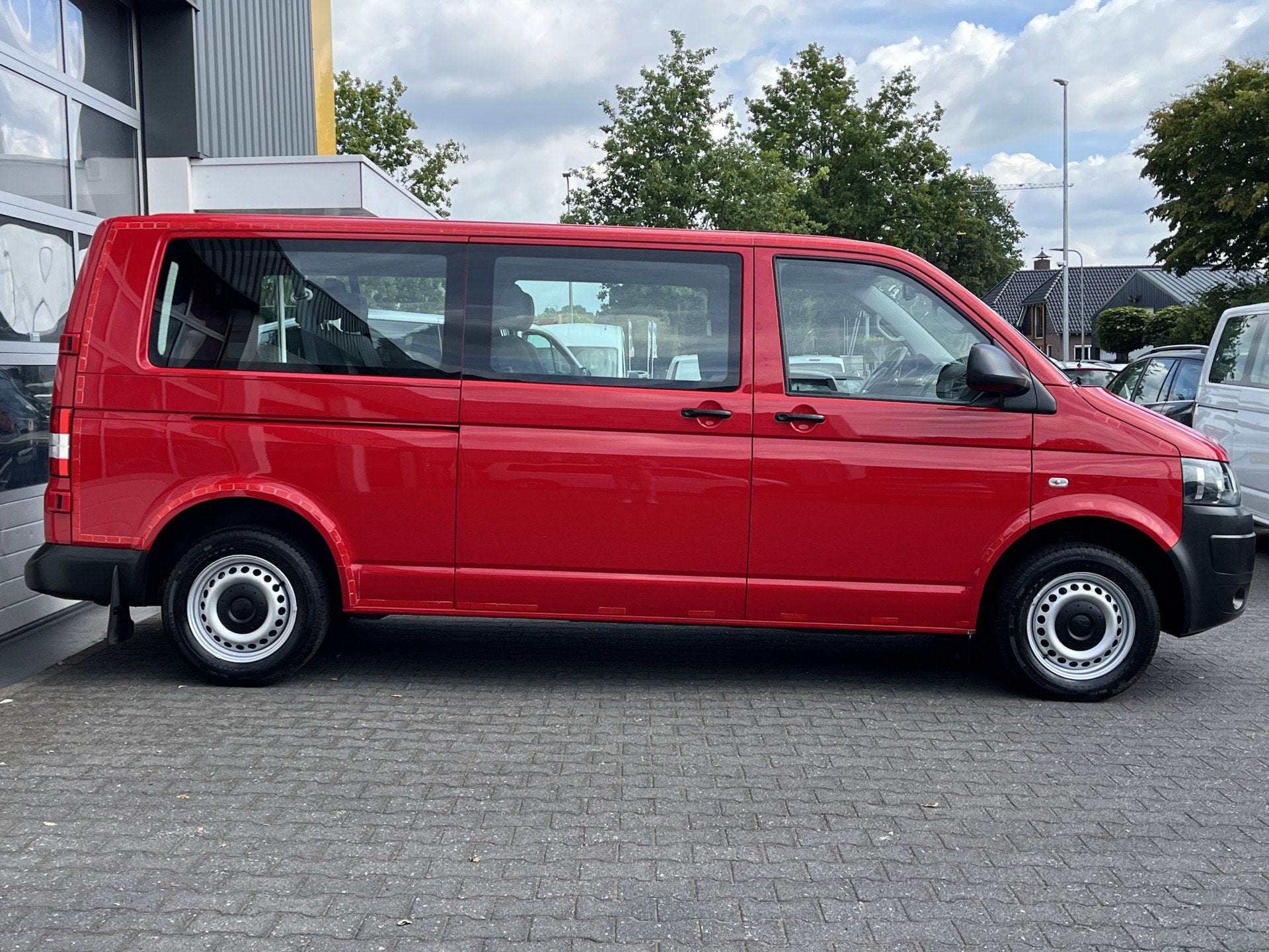 Volkswagen Transporter Kombi 2.0 TDI DSG Automaat L2H1 BPM/, Euro 5, Stof, Gebruikt, 2500 kg
