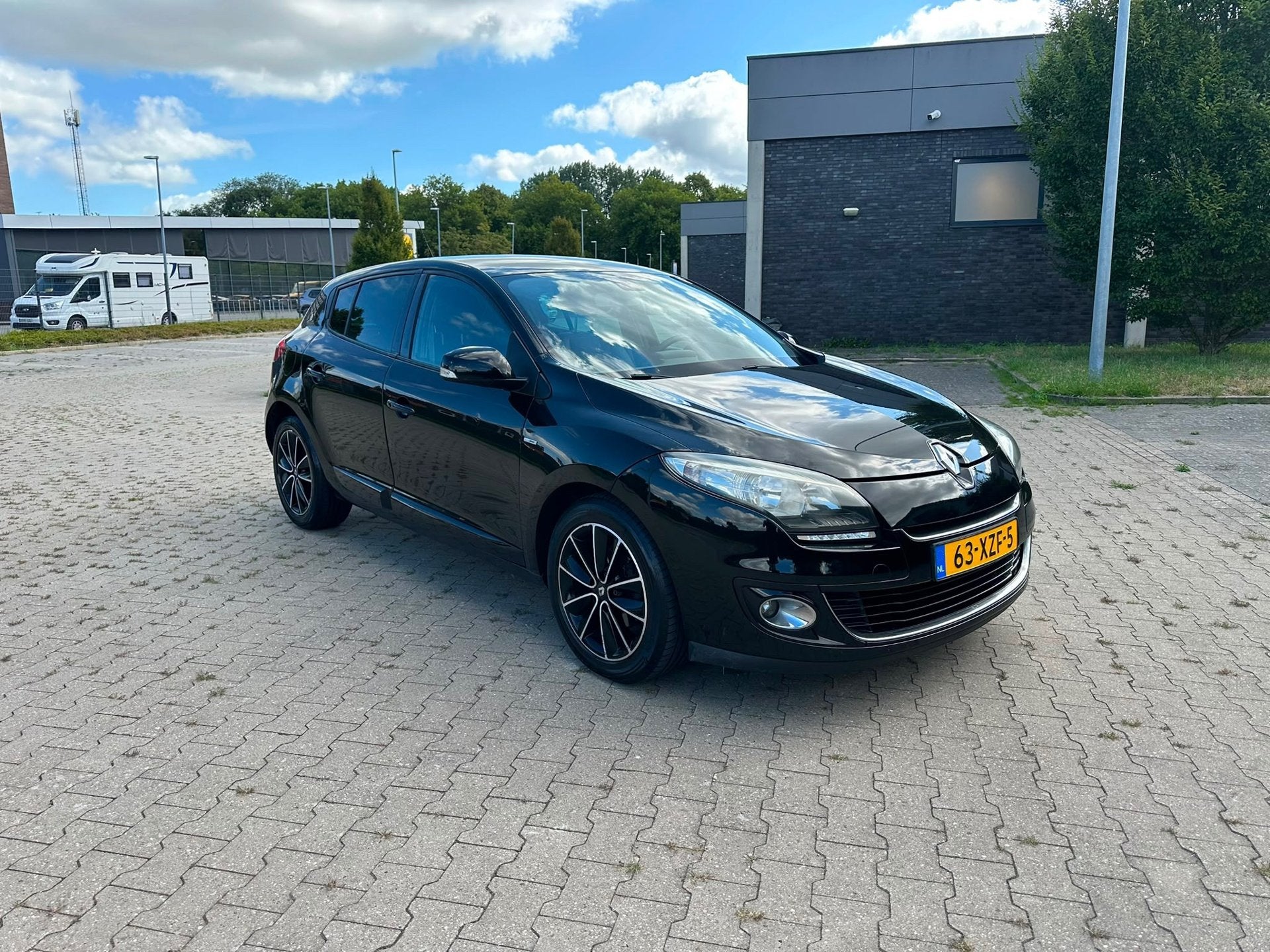 Renault Mégane 1.5 dCi Bose, Auto's, Renault, Euro 5, Gebruikt, 4 cilinders, Leder en Stof