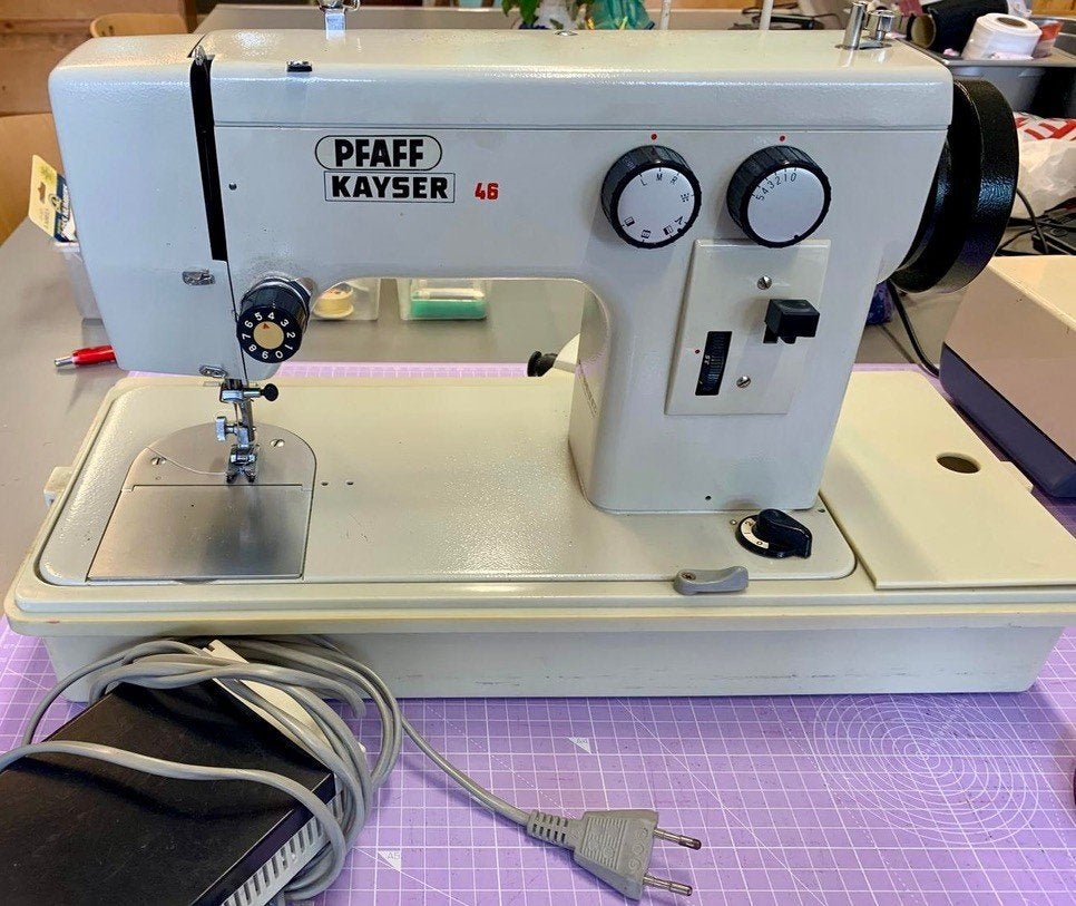 Pfaff Naaimachines, Ophalen, Gebruikt