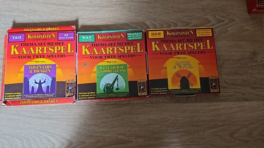 kaartspellen actiepakket Catan korting met doosjes, Een of twee spelers, Ophalen of Verzenden, Zo goed als nieuw, 999 Games